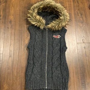 Hollister Vest